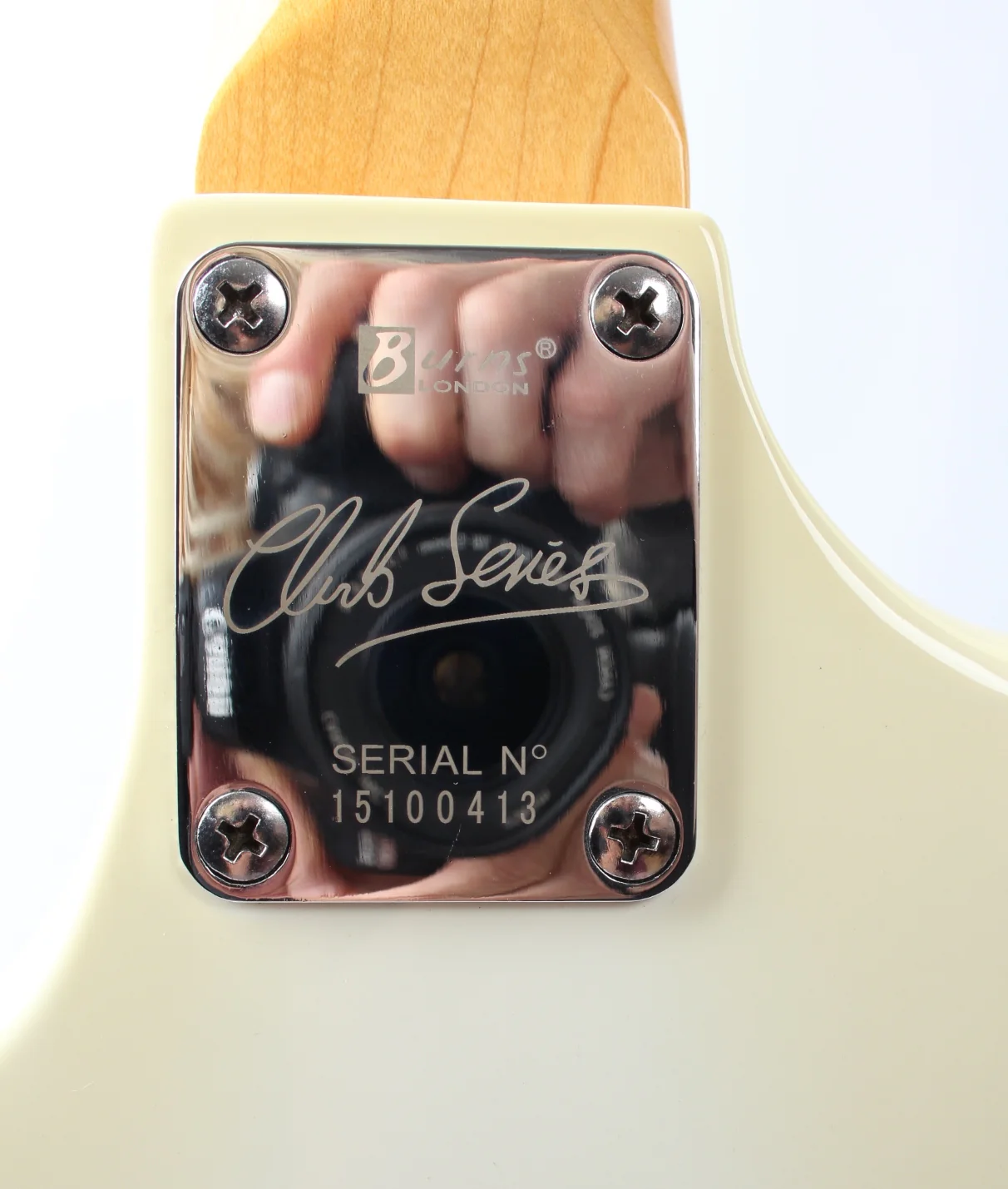 2015 Burns Barracuda white - Image 11