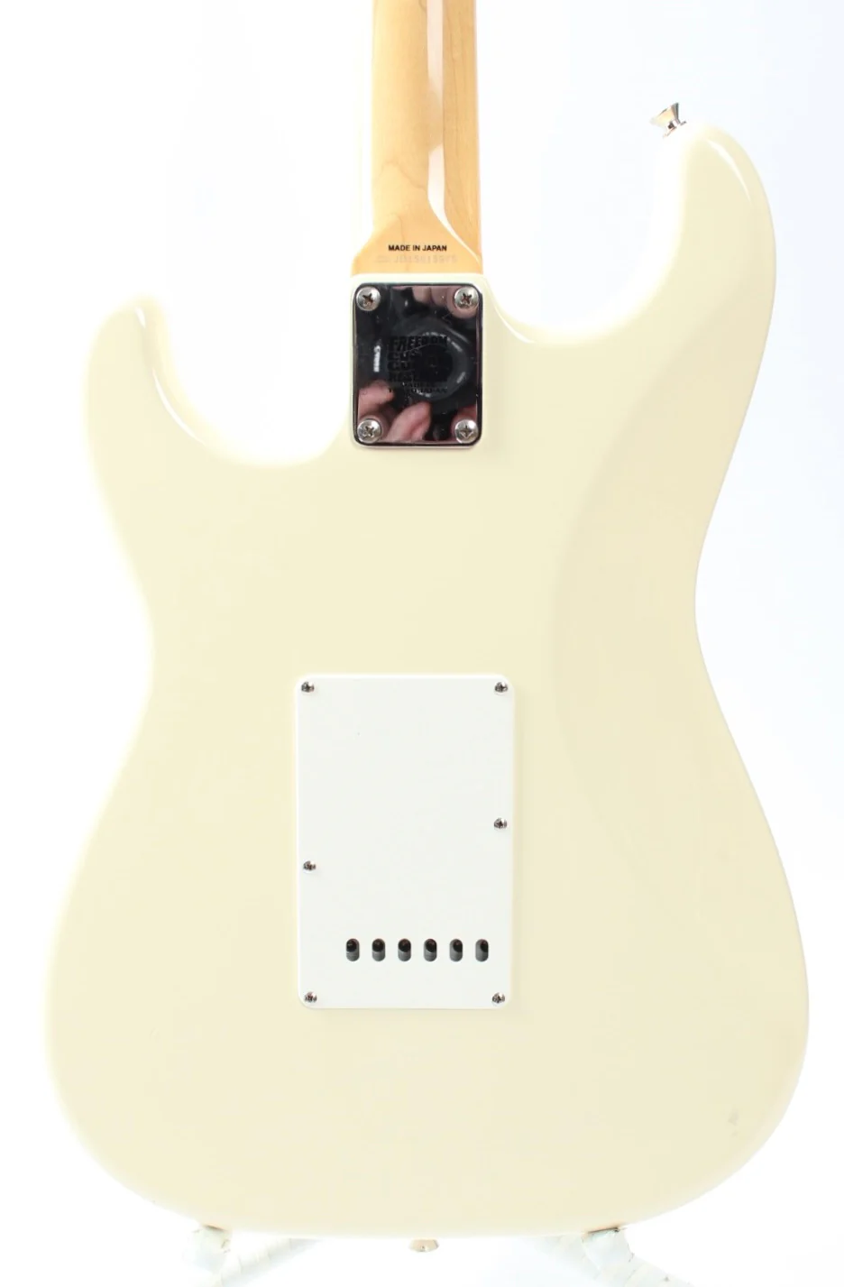 2015 Fender Stratocaster 68 Reissue w/upgrades vintage white - Image 7