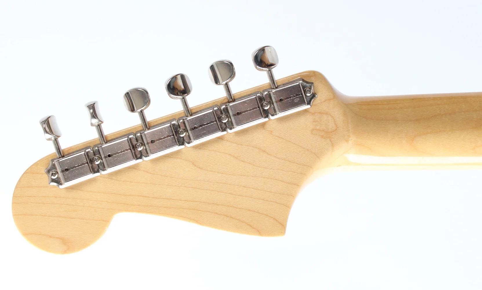 2016 Fender Jazzmaster American Vintage 65 Reissue olympic white - Image 11