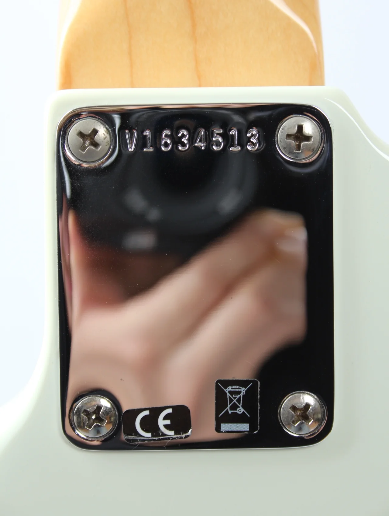 2016 Fender Jazzmaster American Vintage 65 Reissue olympic white - Image 9
