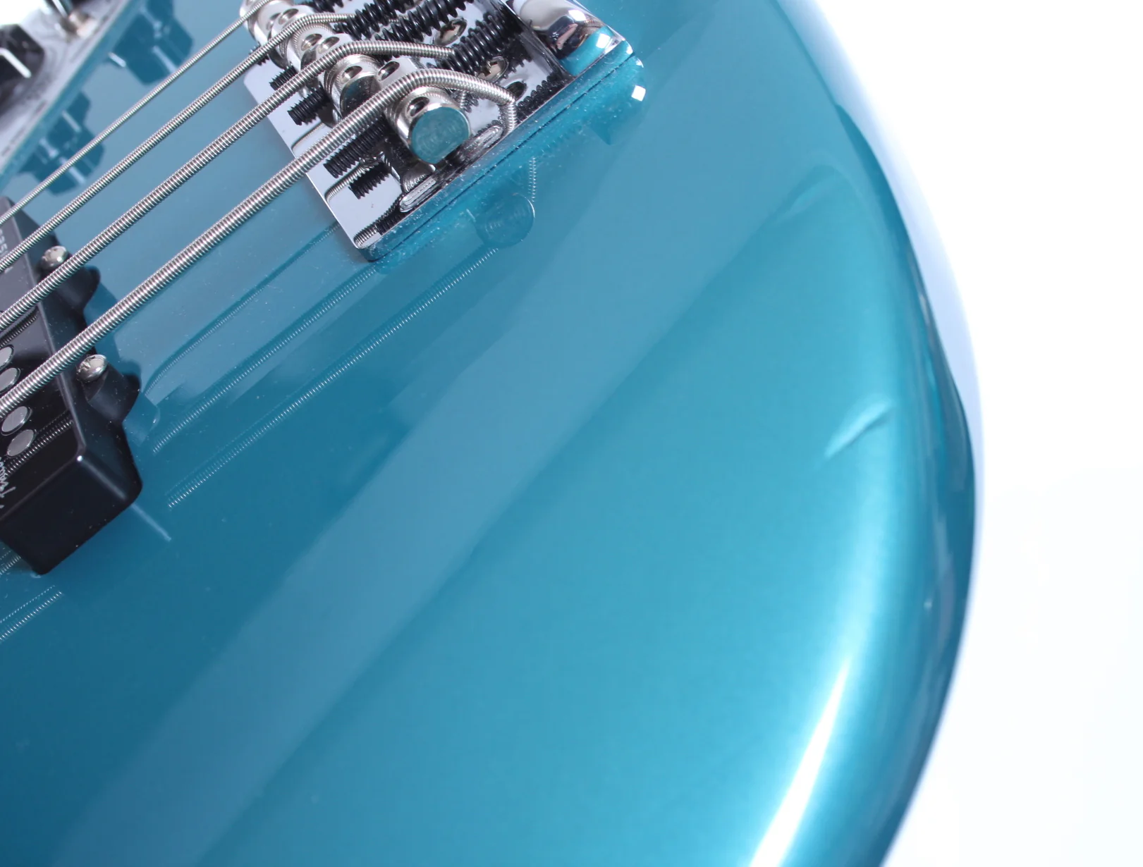 2018 Fender American Elite Jazz Bass ocean turquoise metallic - Image 12