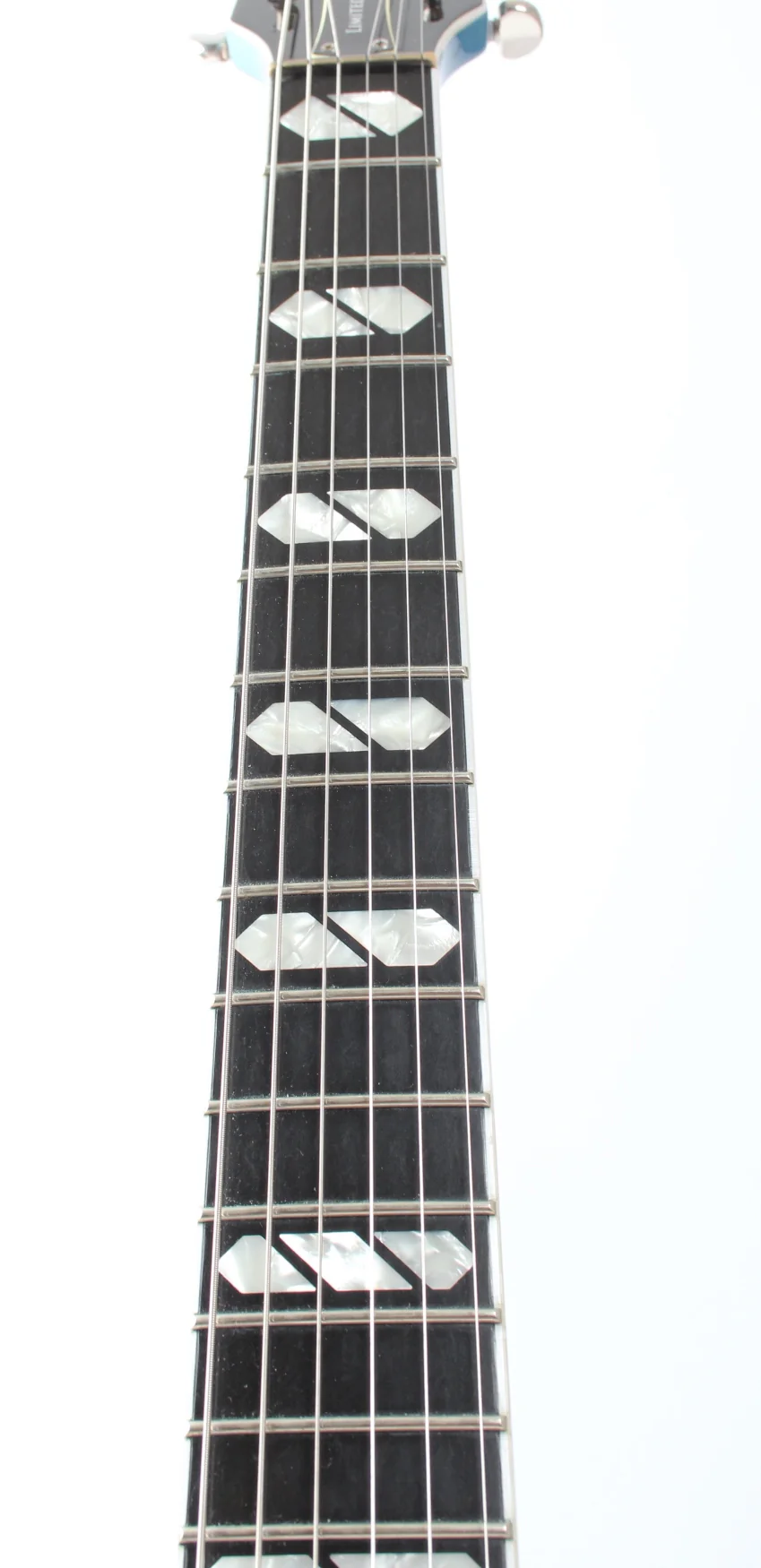 2018 Godin Montreal Premiere LTD imperial blue - Image 4