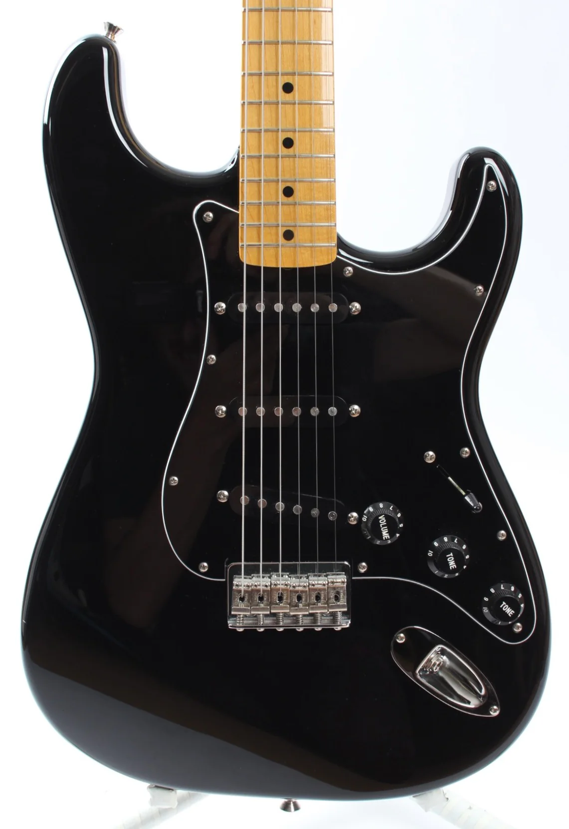 2019 Fender Stratocaster 50s Reissue Hardtail black - Image 2