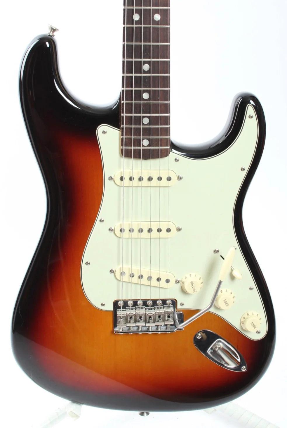 2019 Fender Stratocaster American Original 60s sunburst - Image 2