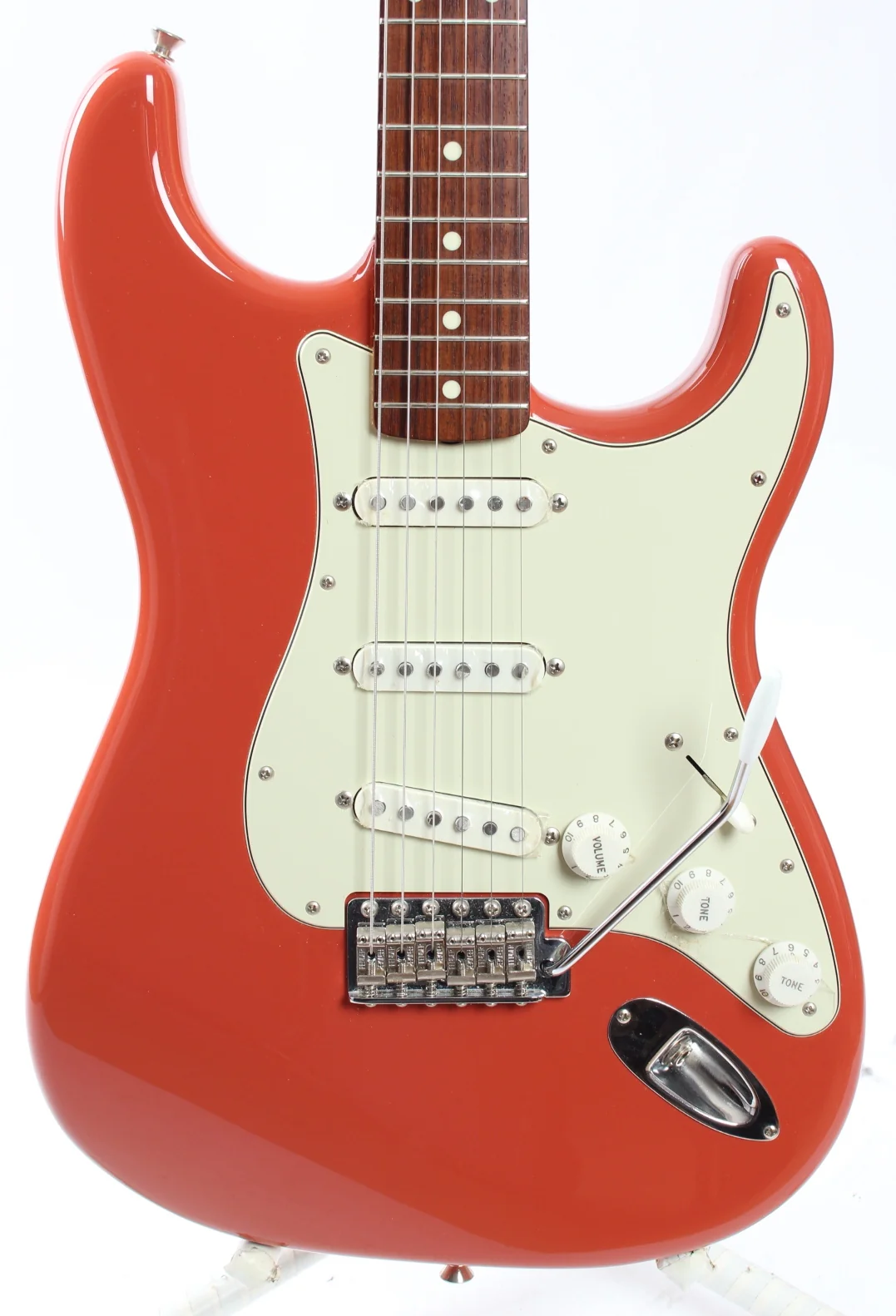 2022 Fender Stratocaster Traditional II 60s fiesta red - Image 2