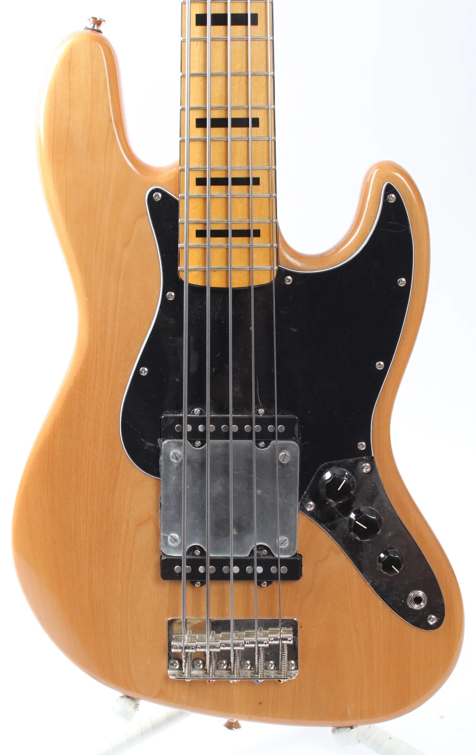 2022 Squier Classic Vibe 70s Jazz Bass 5-string natural - Image 2