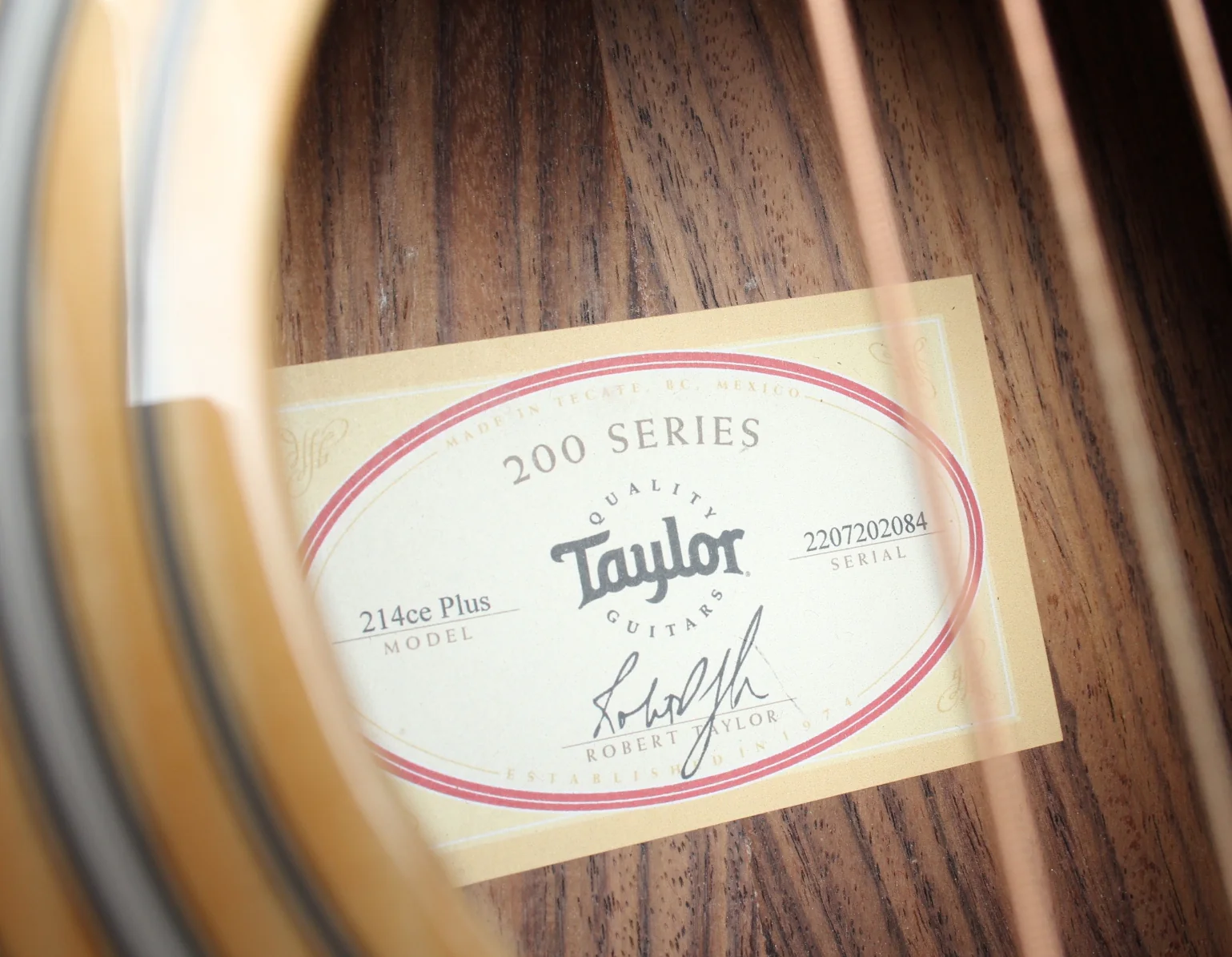 2022 Taylor 214CE Plus natural - Image 11