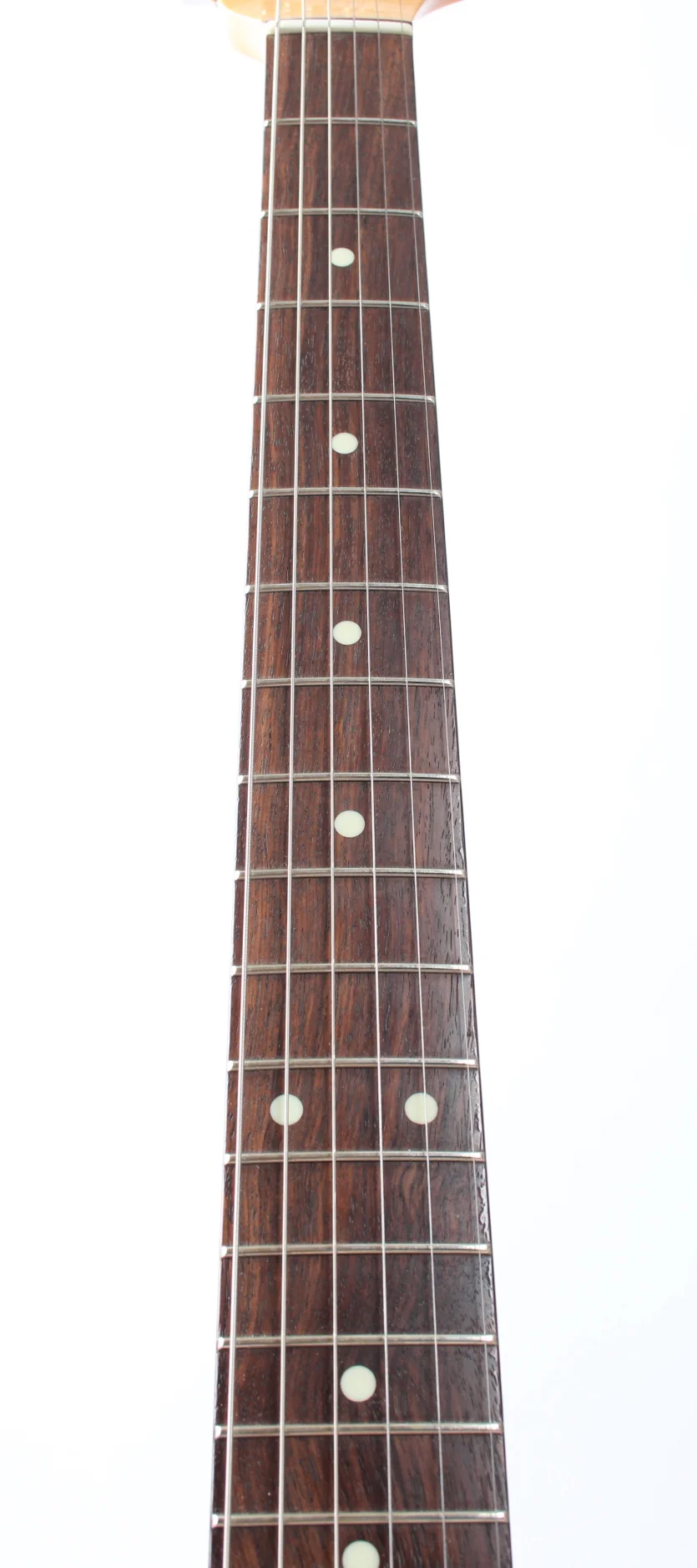 2023 Fender Stratocaster Traditional II 60s fiesta red - Image 4